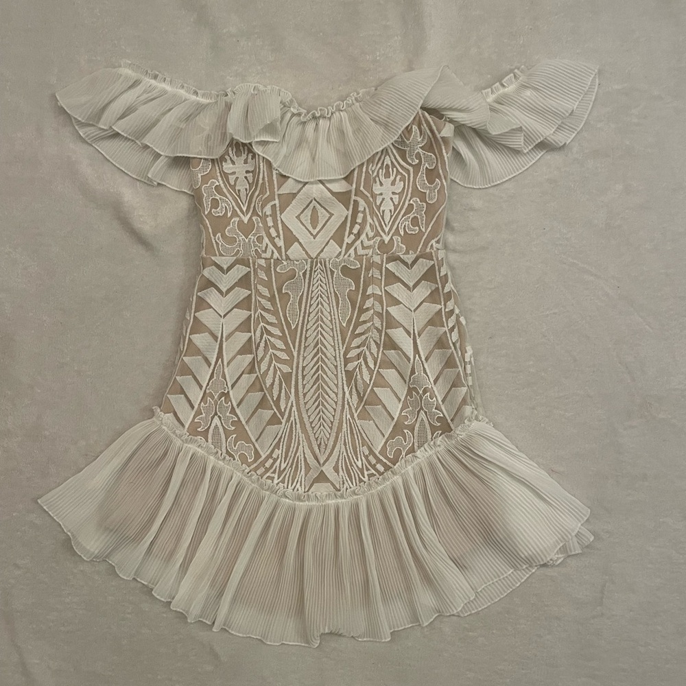 Selfie White and Cream Ruffled Dress